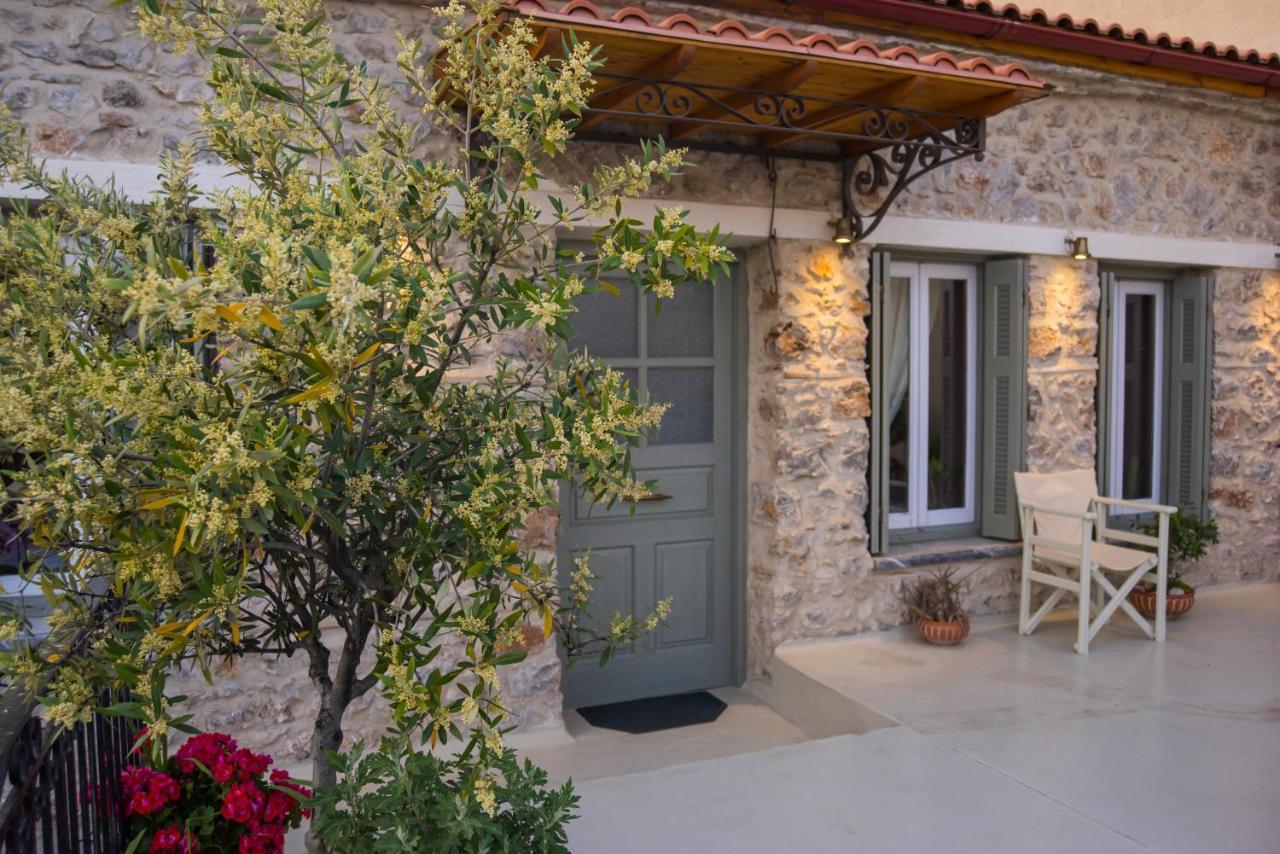 Guesthouse Simou With View 3 Bedrooms Arachova Exterior photo